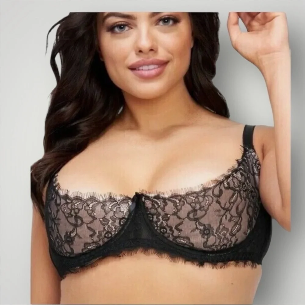 Frederick's of Hollywood lace underwire bra - Picture 3 of 11